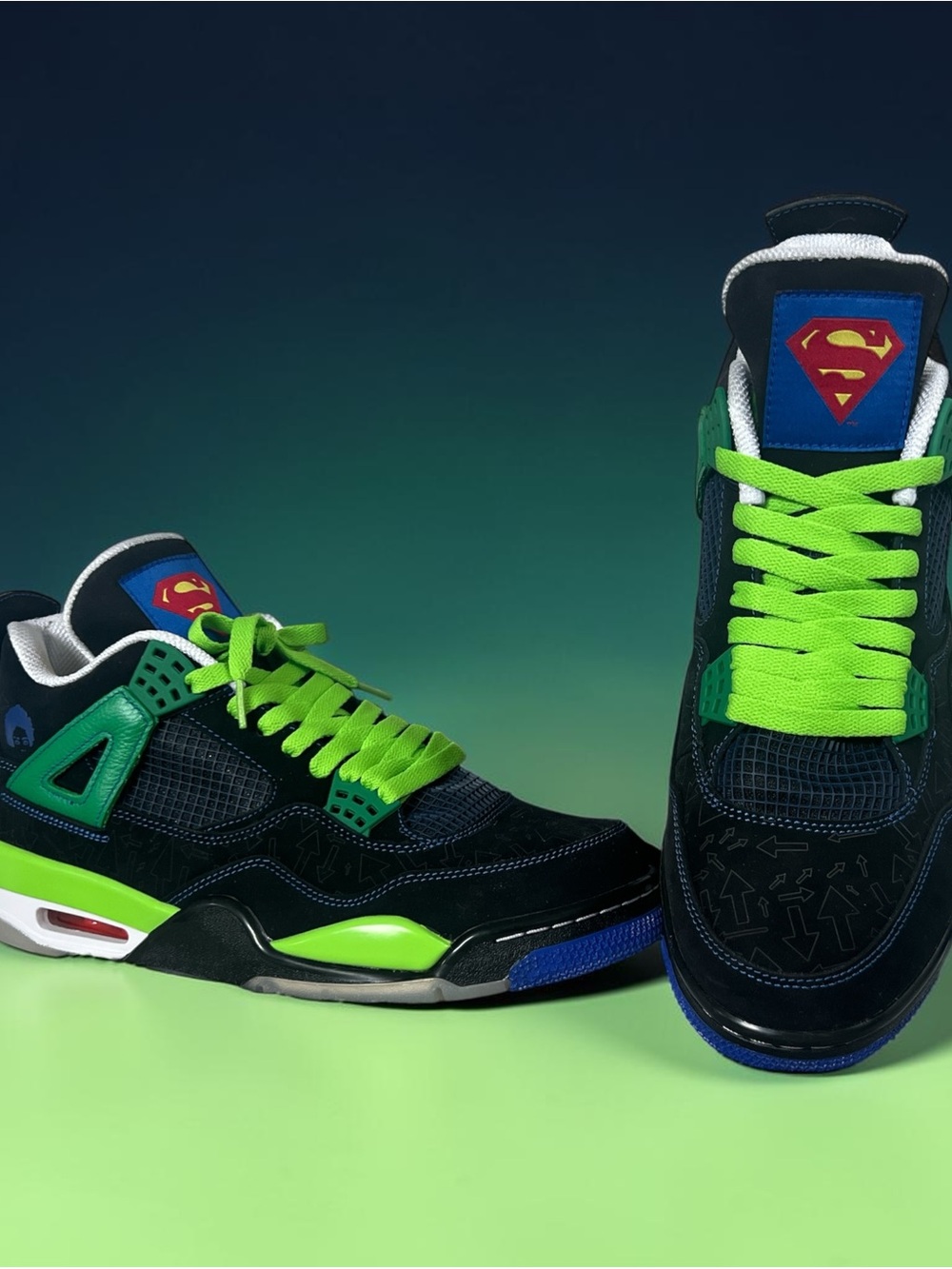 Air Jordan Retro 4 Doernbecher size 11.5